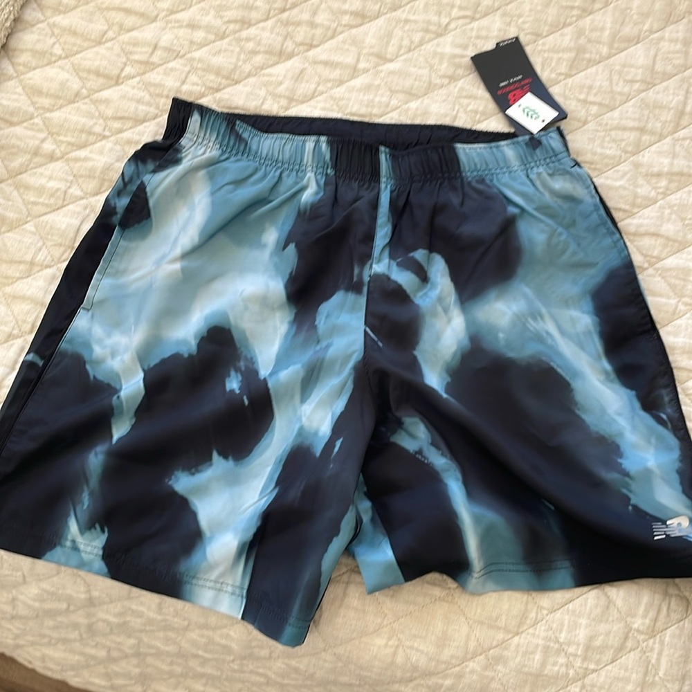 Brand new men’s new balance shorts